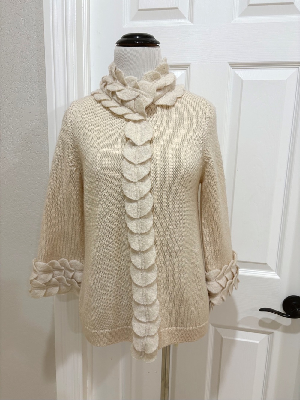 MOTH Anthropologie Wool Womens Cream Decorative Trim Sweater Medium